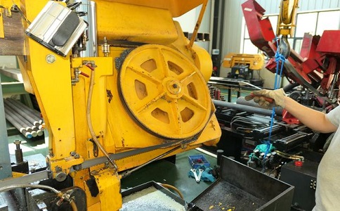 巴州金属带锯床的日常使用和保养注意事项！