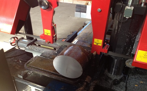 巴州卧式带锯床加工时出现明显振荡如何排查？